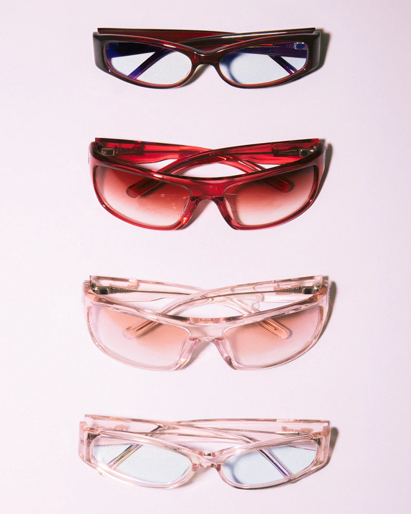 DESK SIDEZ - DEZI X Benefit Blue Light Glasses - Image 10