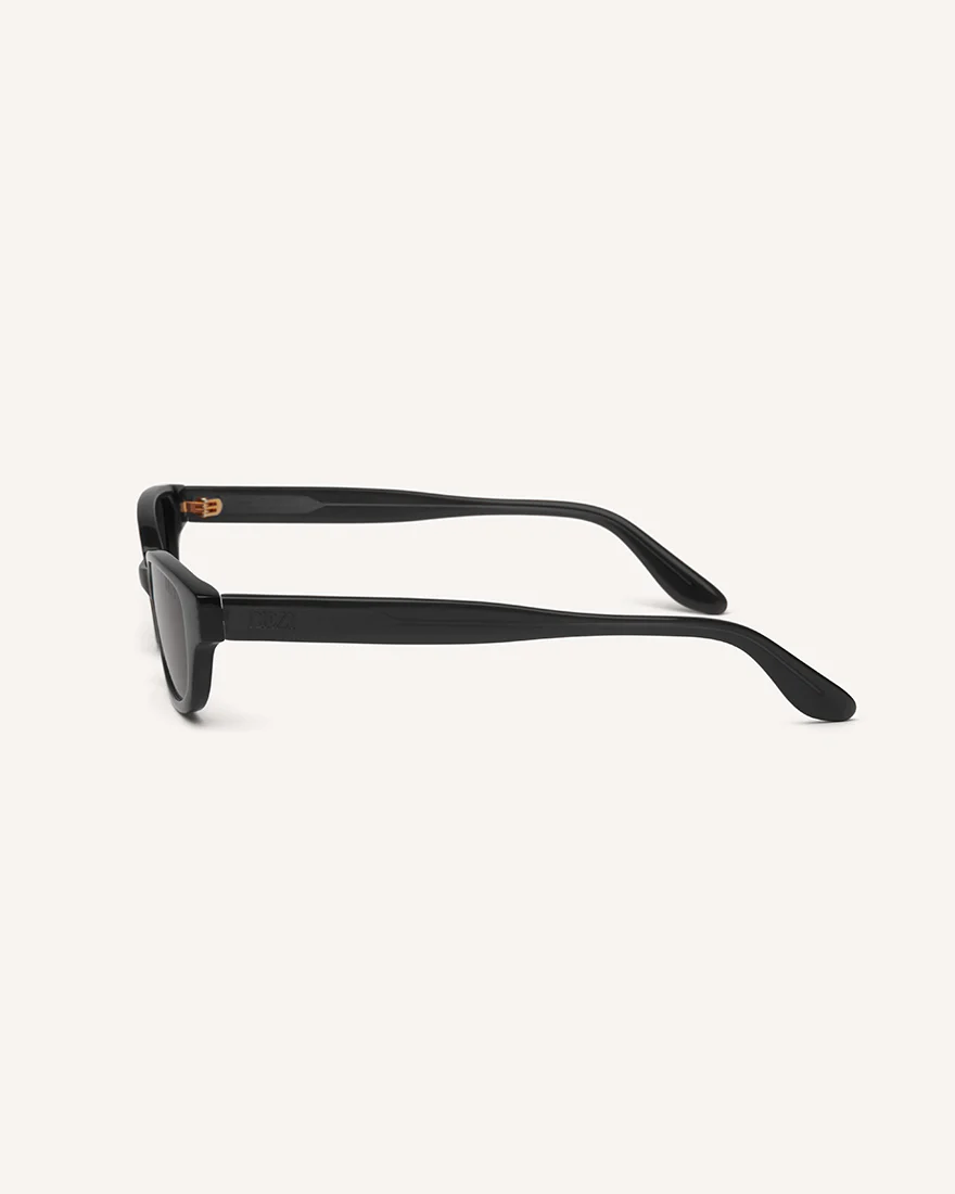 GIA - Image 9