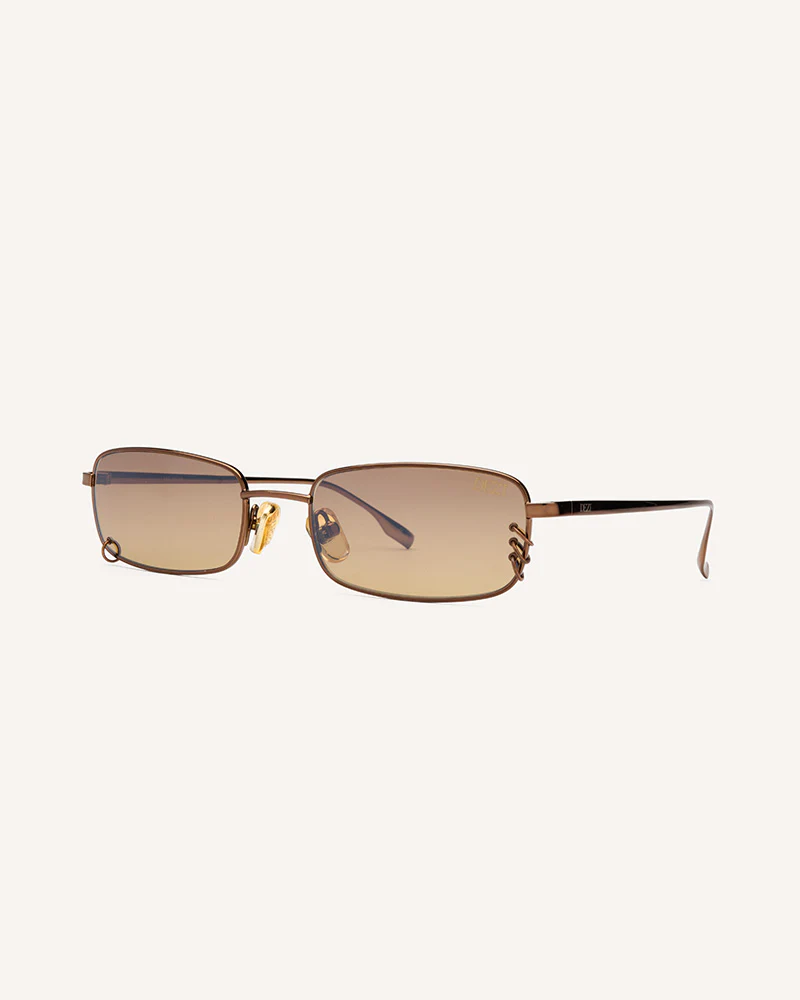 HOOKED - Image 10