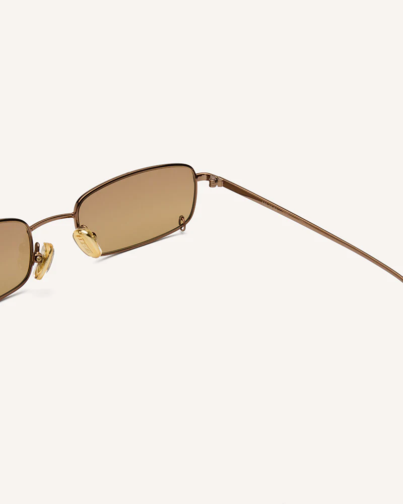 HOOKED - Image 11