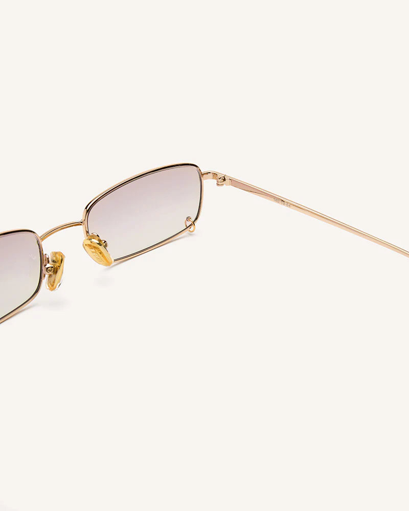 HOOKED - Image 15