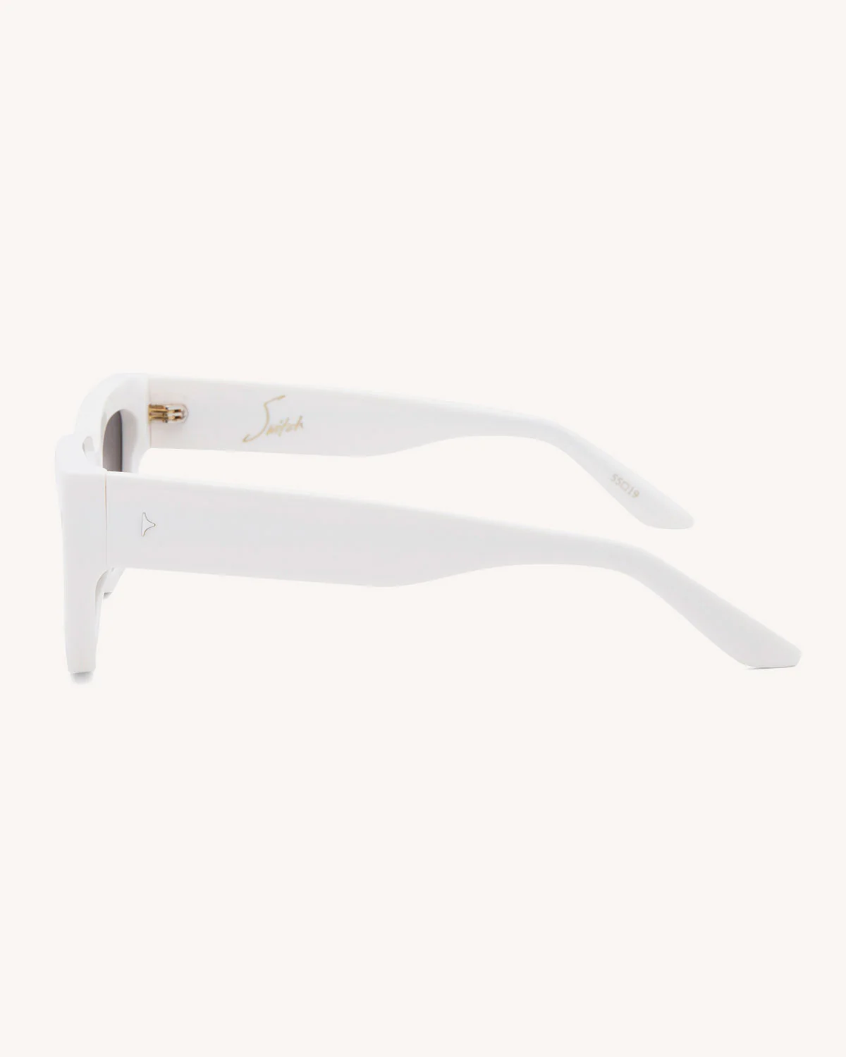SWITCH - Image 12